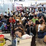 Sân bay Suvarnabhumi kín khách dịp tết Té nước Songkran ở Thái Lan hồi tháng 4. Ảnh: Bangkok Post