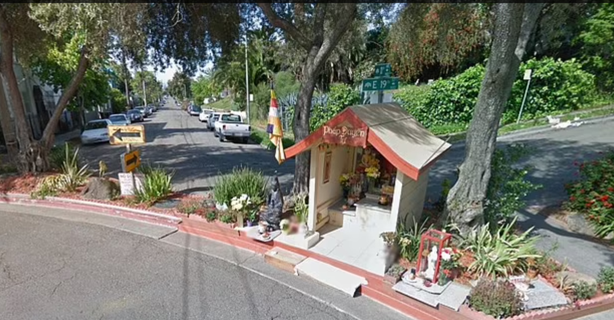 Ngôi đền nhỏ ngày nay tại California. Ảnh: Goolge Maps View