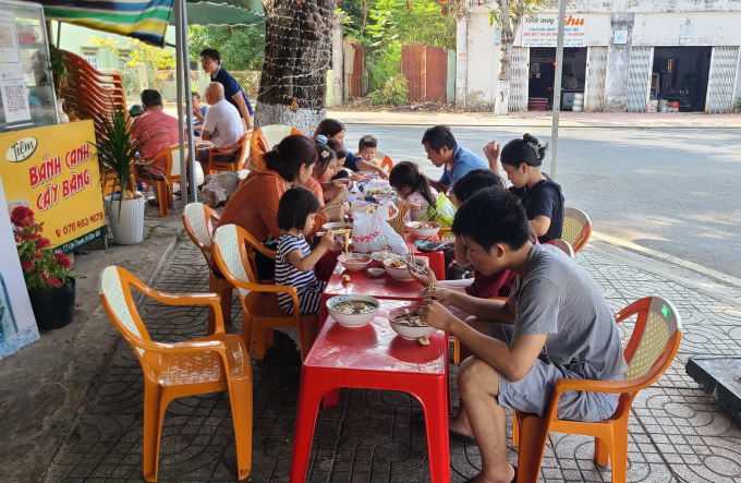 Bánh canh tôm tích Cây Bàng